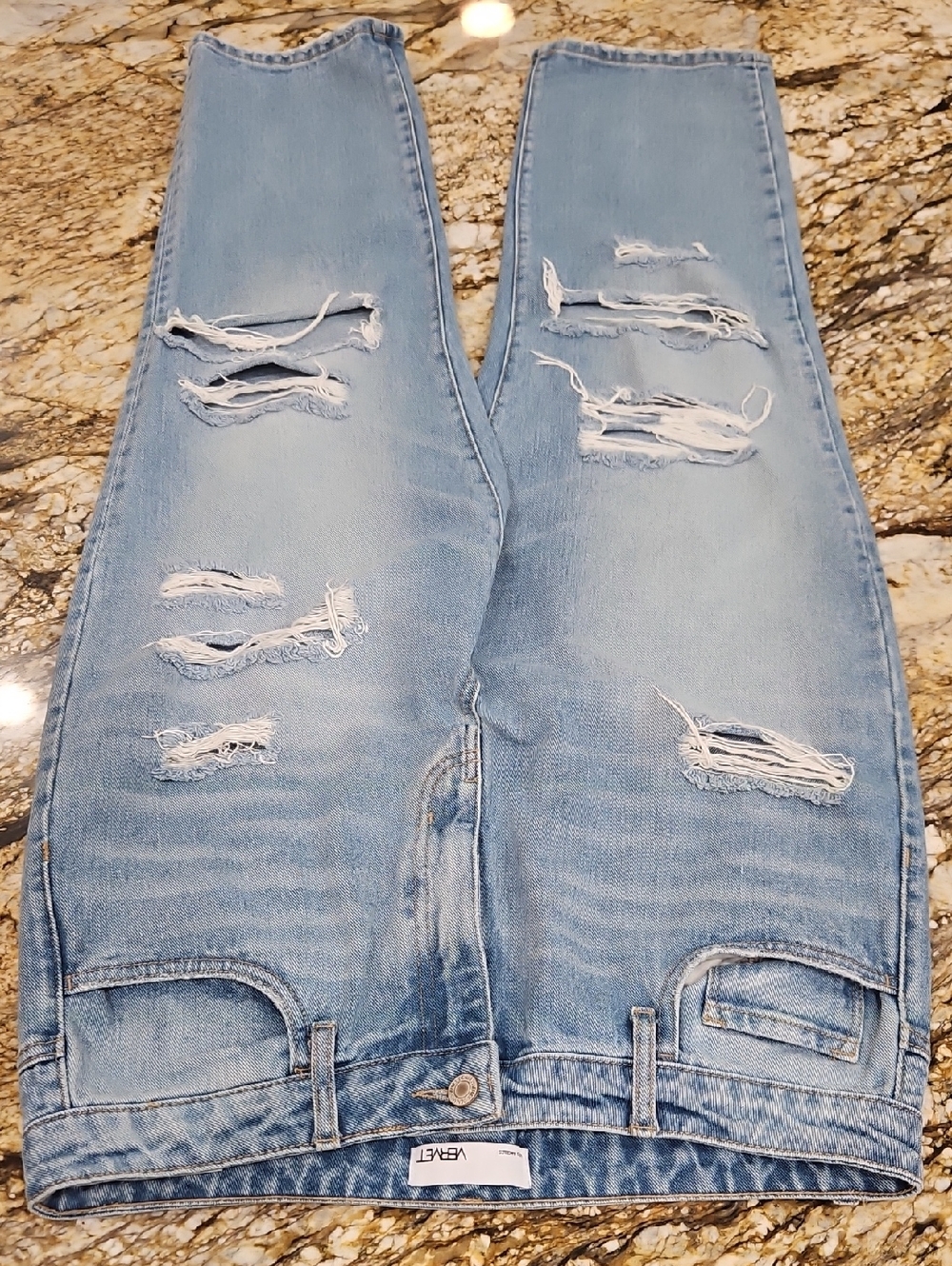 VERVET Women's Light Blue Distressed Jeans. Size 30 Inseam 25" Rise 11"